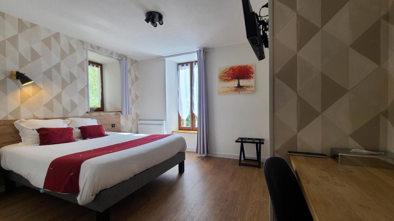 Logis Hotel Auberge De L'Allagnonette Saint-Poncy Exteriér fotografie